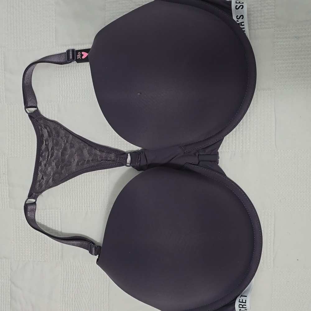 Victoria Secret front close bra Tshirt Push Up